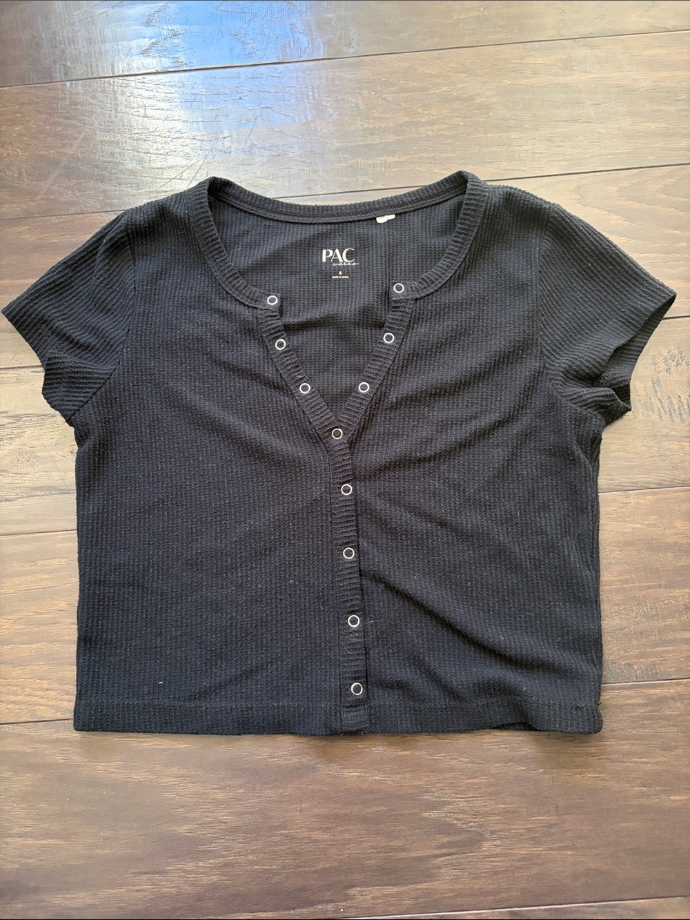 PacSun Black Short-Sleeve Snap Front Ribbed Tee
